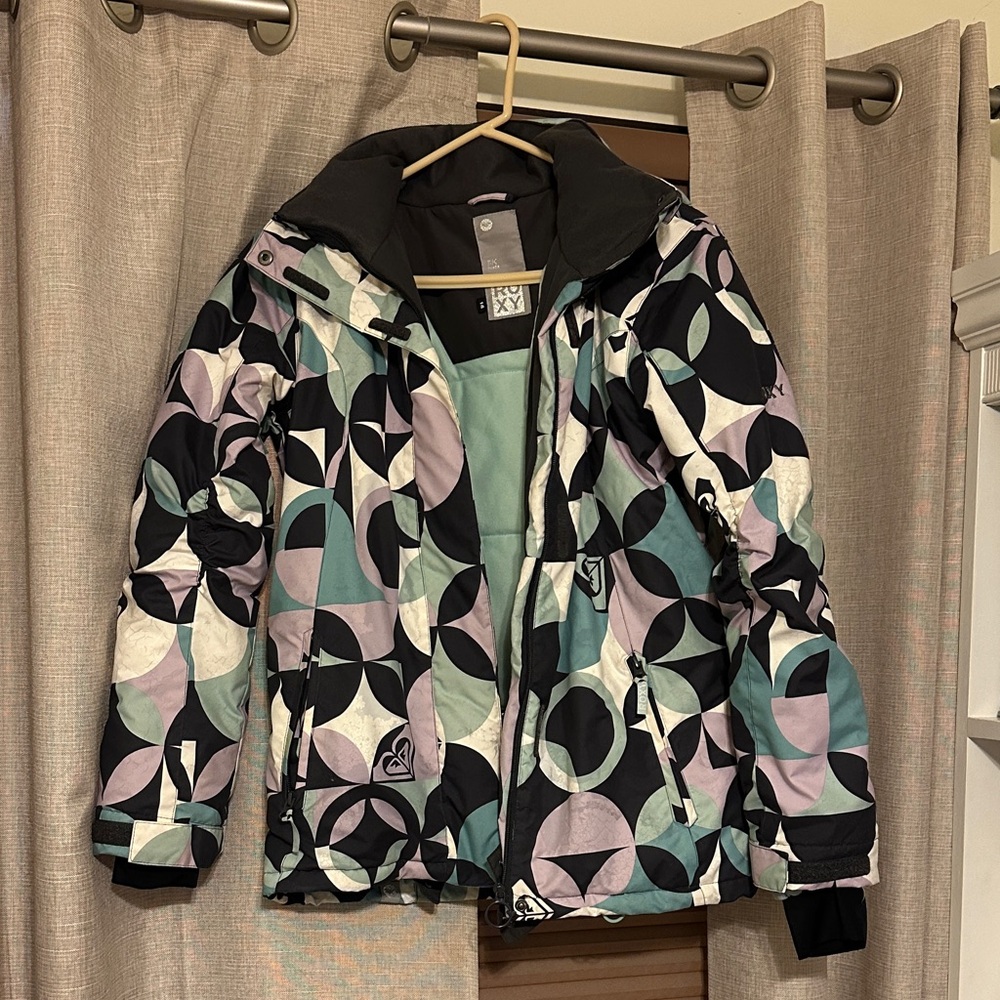 Roxy Kids Puffer Jacket in Black, White, and Purple
